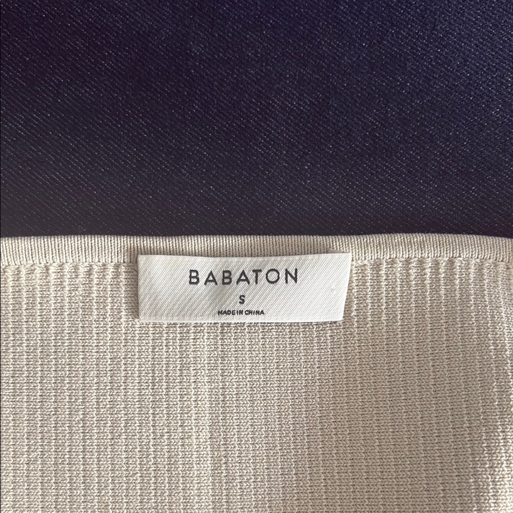 Babaton Ribbed Bandeau top - Picture 3 of 4